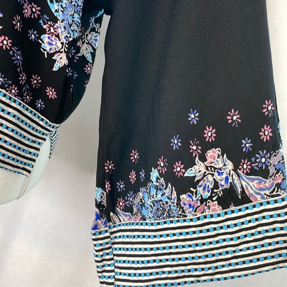 Free People Mix and Match Mixed Print Cropped Blouse. Size Small. - Picture 5 of 15